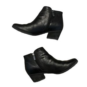 Blondo Leather Waterproof Stacked Heel Ankle Boots 11